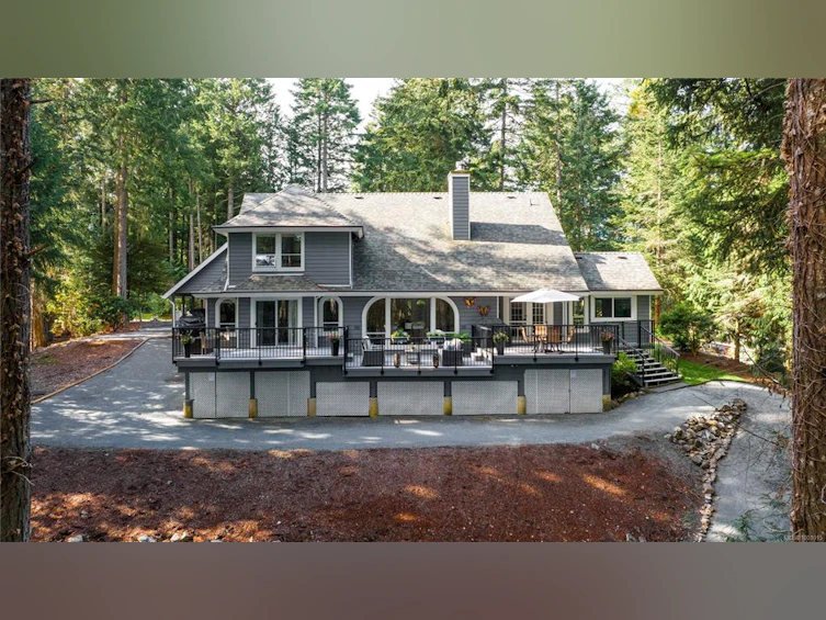 1300 Maple Road, North Saanich, BC, V8L 5P7 - 52