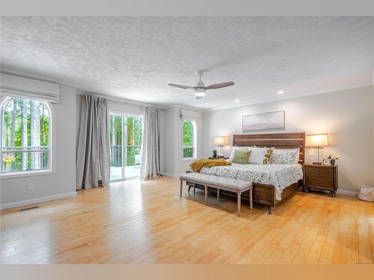 1300 Maple Road, North Saanich, BC, V8L 5P7 - 21