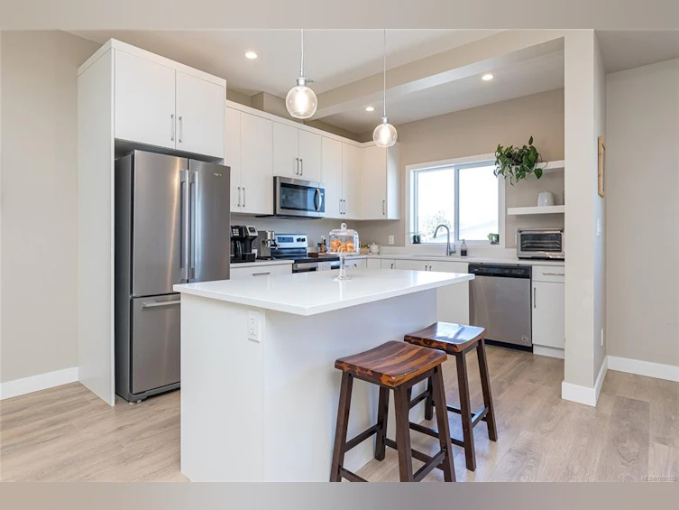 3496 Myles Mansell Road, Langford, BC, V9C 0N6 - 6