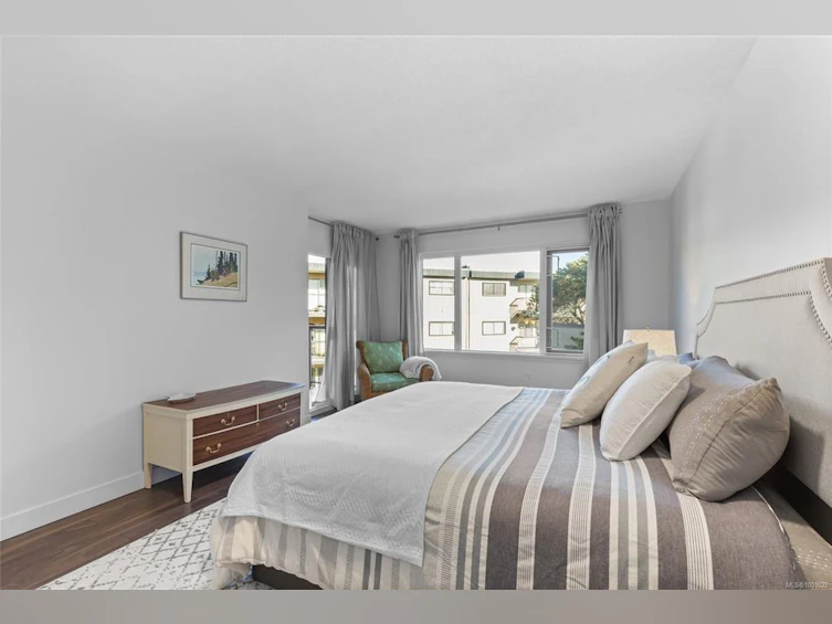 102-103 E Gorge Road, Victoria, BC, V9A 6Z2 - 21