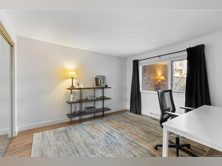 102-103 E Gorge Road, Victoria, BC, V9A 6Z2 - 25
