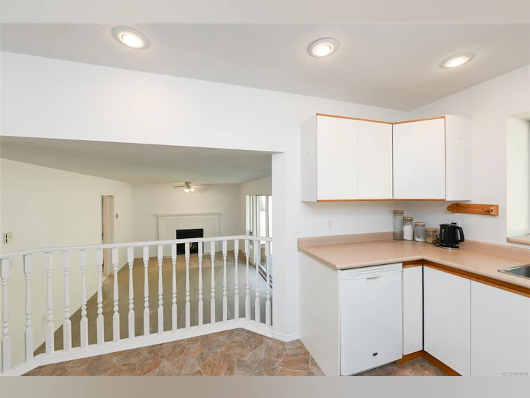 1759 Hobson Avenue, Courtenay, BC, V9N 8S3 - 17