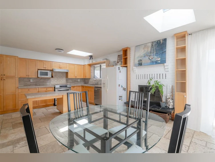 1025 Maple Lane Drive, Parksville, BC, V9P 1T3 - 24