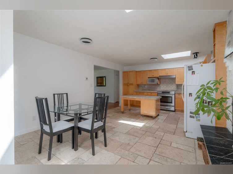 1025 Maple Lane Drive, Parksville, BC, V9P 1T3 - 26