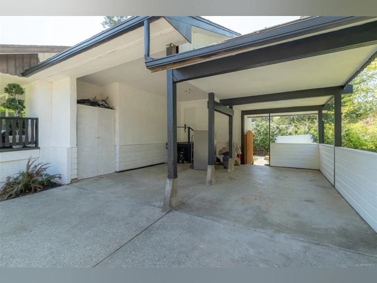 1025 Maple Lane Drive, Parksville, BC, V9P 1T3 - 55