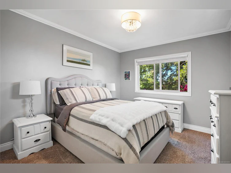 475 Walter Avenue, Saanich, BC, V9A 2E6 - 9