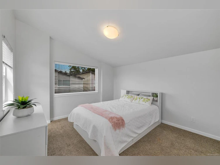 933 Solitaire Landing, Langford, BC, V9C 0J9 - 33