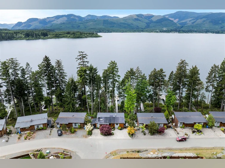 7424 Cottage Way, Lake Cowichan, BC, V0R 2G1 - 51