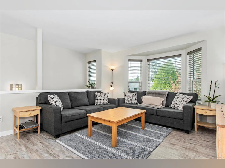 2367 Galerno Road, Campbell River, BC, V9W 8A5 - 2