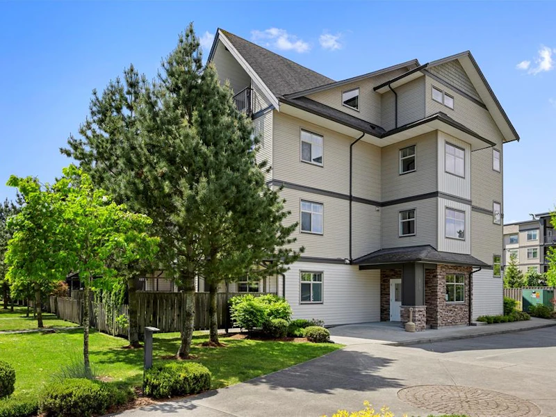 104 - 2117 Meredith Road, Nanaimo BC V9S 2N2