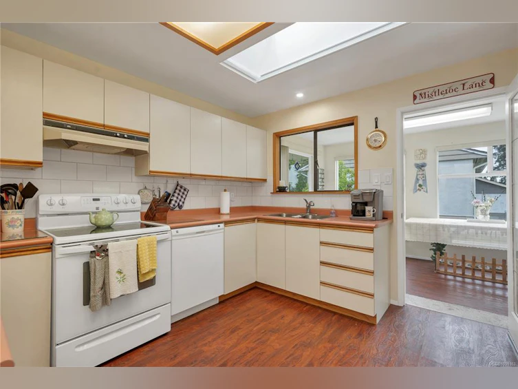3974 Jack Road, Campbell River, BC, V9H 1H1 - 4