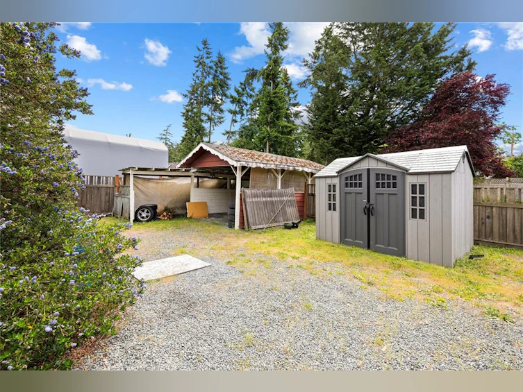 174 E Stanford Avenue, Parksville, BC, V9P 1M2 - 8