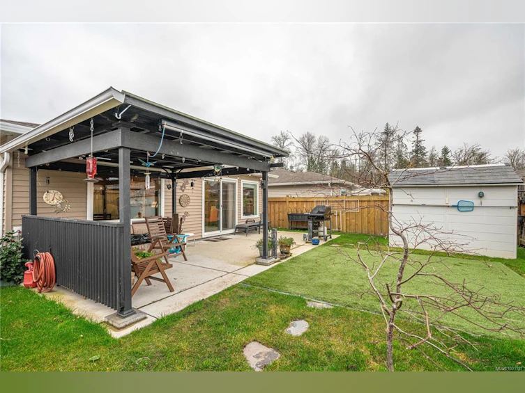 12-7586 Tetayut Road, Central Saanich, BC, V8M 0B4 - 37