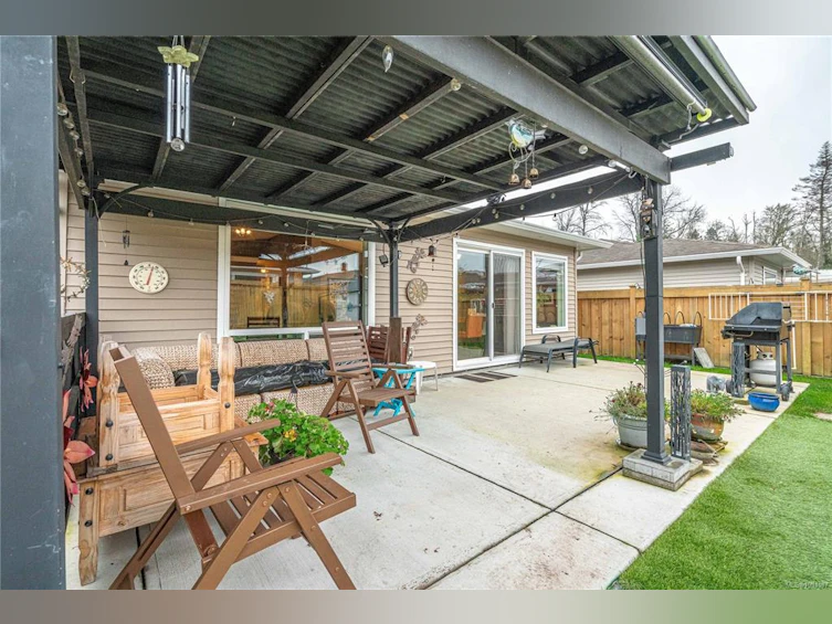 12-7586 Tetayut Road, Central Saanich, BC, V8M 0B4 - 39