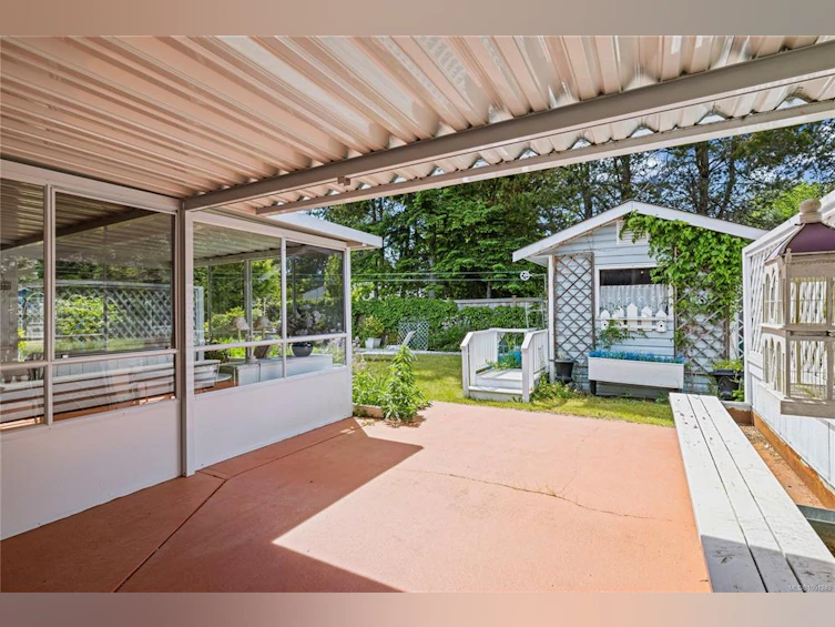 581 Aspen Avenue, Qualicum Beach, BC, V0R 1T0 - 10