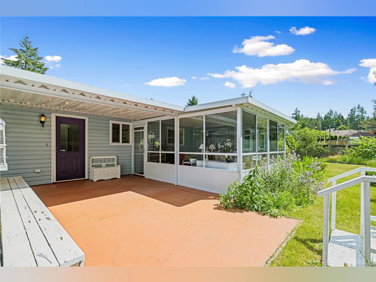 581 Aspen Avenue, Qualicum Beach, BC, V0R 1T0 - 11