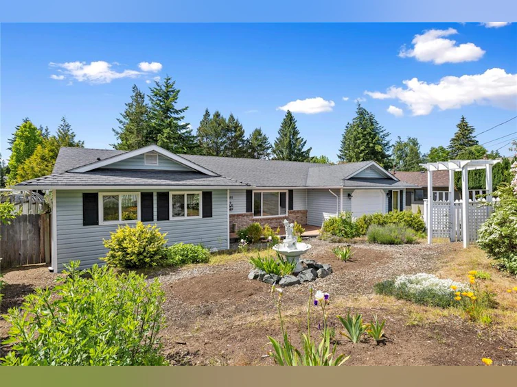 581 Aspen Avenue, Qualicum Beach, BC, V0R 1T0 - 17