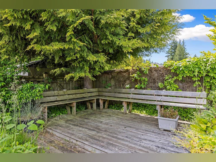 581 Aspen Avenue, Qualicum Beach, BC, V0R 1T0 - 15