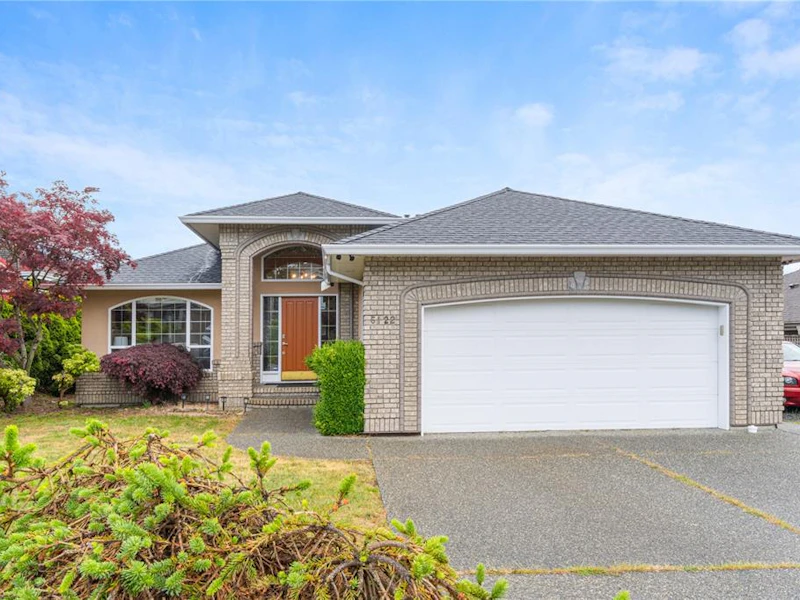 6122 La Marche Place, Nanaimo BC V9V 1C3