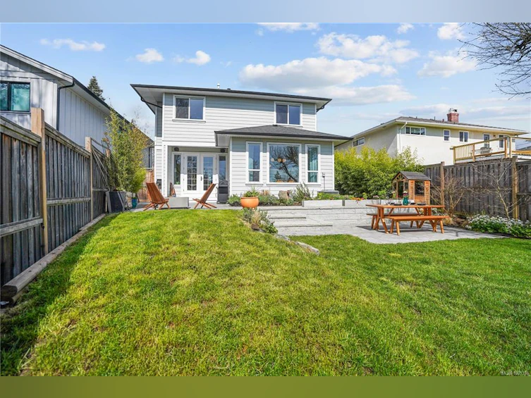 309 Cadillac Avenue, Saanich, BC, V8Z 1V2 - 27