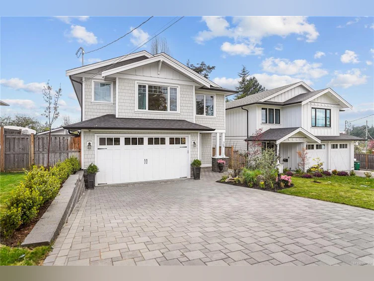 309 Cadillac Avenue, Saanich, BC, V8Z 1V2 - 30
