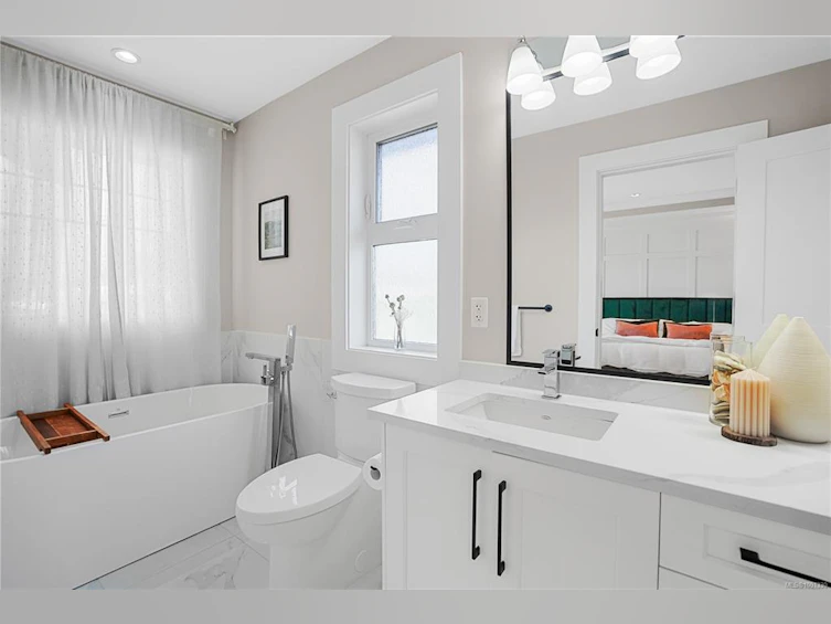 309 Cadillac Avenue, Saanich, BC, V8Z 1V2 - 14