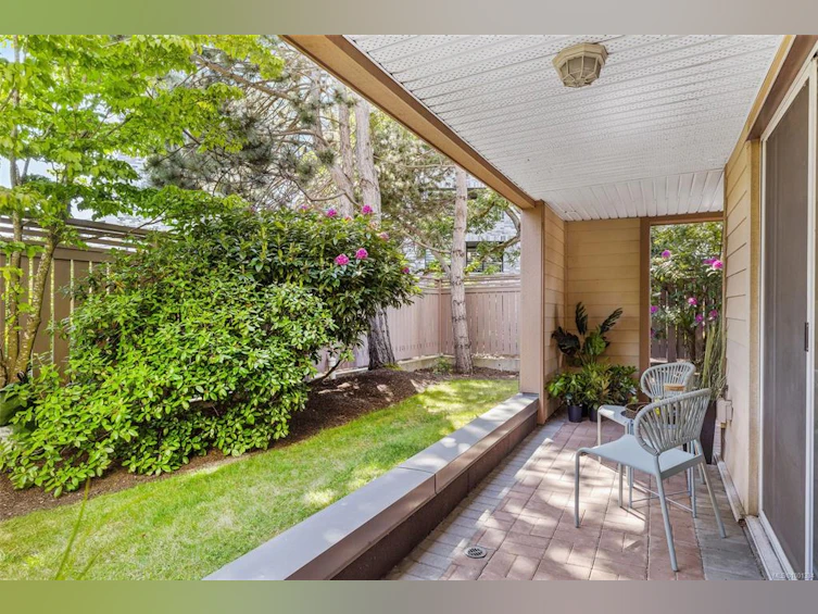 101-1225 Fort Street, Victoria, BC, V8V 4R2 - 25