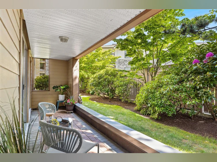 101-1225 Fort Street, Victoria, BC, V8V 4R2 - 26
