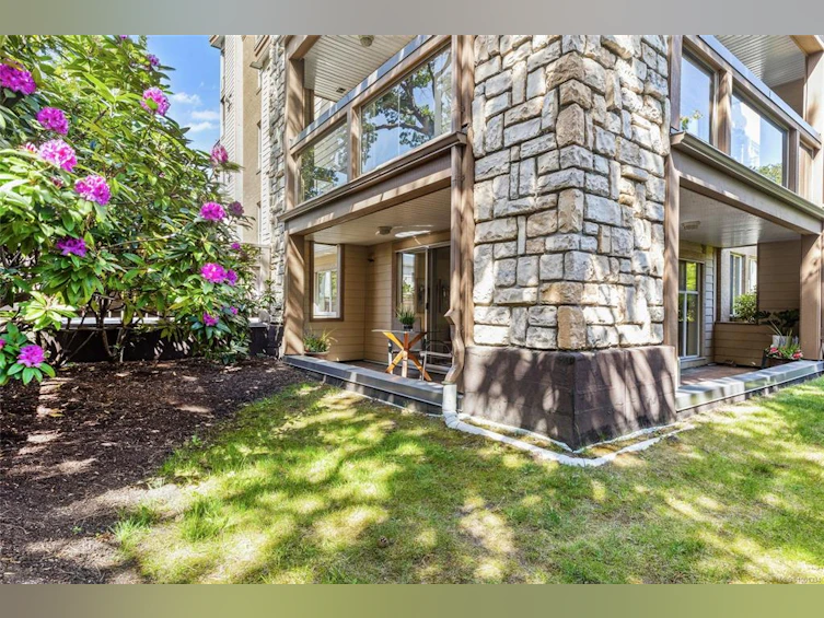 101-1225 Fort Street, Victoria, BC, V8V 4R2 - 29