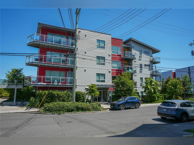 205-785 Tyee Road, Victoria, BC, V9A 0G2 - 16