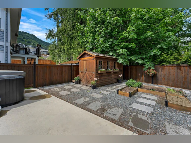 111 Rollie Rose Drive, Ladysmith, BC, V9G 0B7 - 42