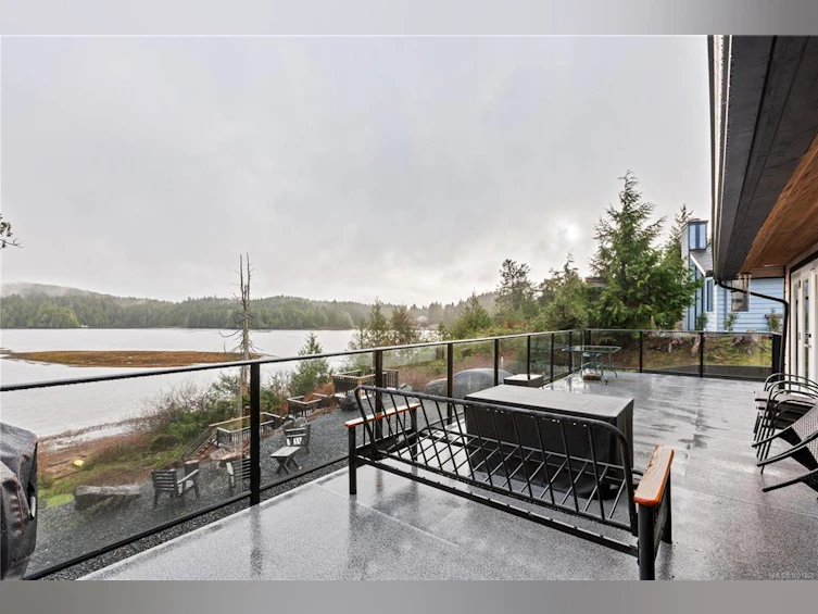 232 Albion Crescent, Ucluelet, BC, V0R 3A0 - 33