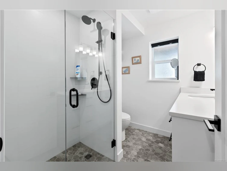 232 Albion Crescent, Ucluelet, BC, V0R 3A0 - 53