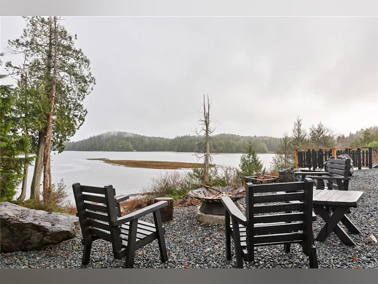 232 Albion Crescent, Ucluelet, BC, V0R 3A0 - 41