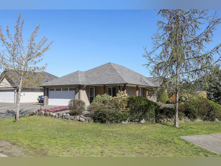 3357 Mill Street, Cumberland, BC, V0R 1S0 - 17