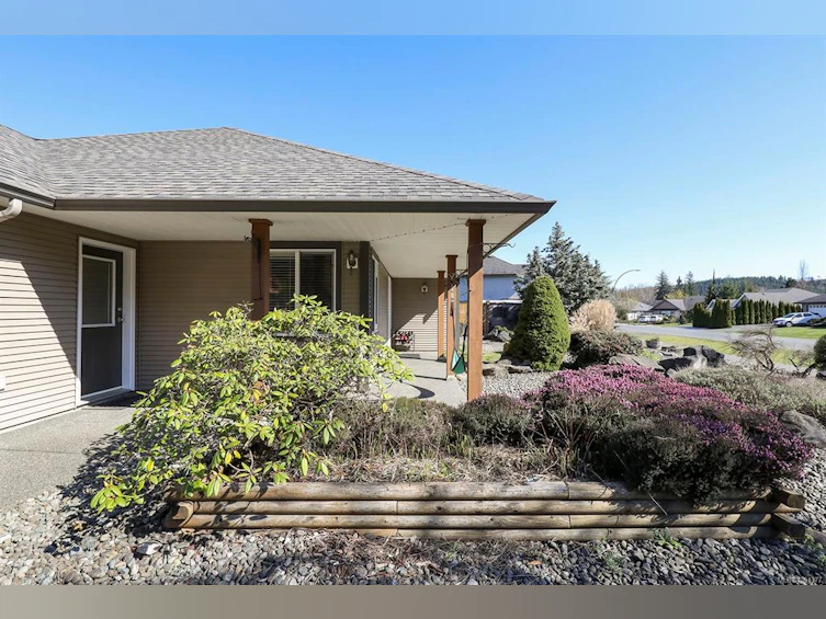 3357 Mill Street, Cumberland, BC, V0R 1S0 - 19