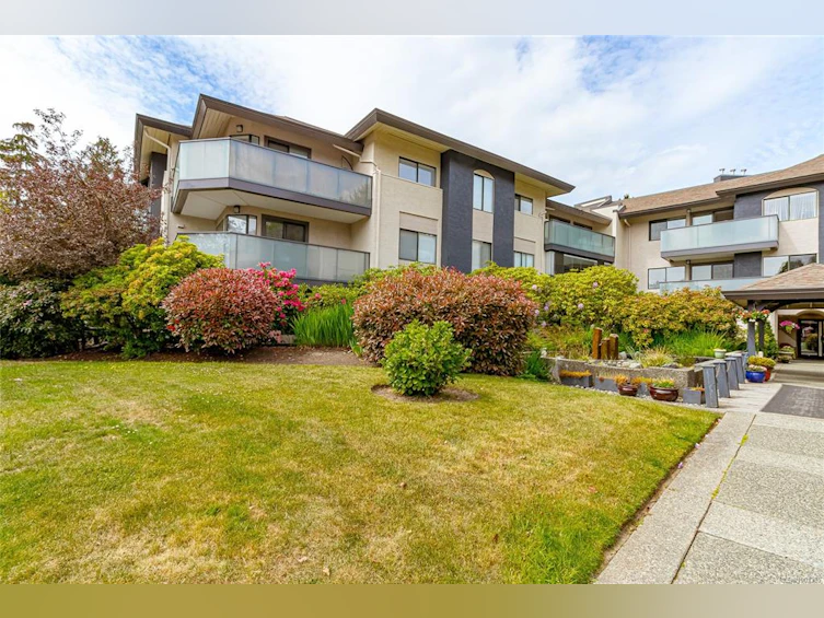 104-3900 Shelbourne Street, Saanich, BC, V8P 4H8 - 2
