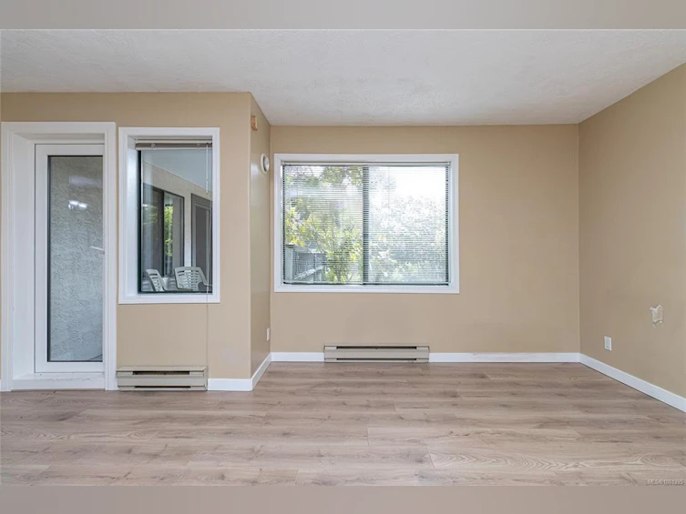 104-3900 Shelbourne Street, Saanich, BC, V8P 4H8 - 12