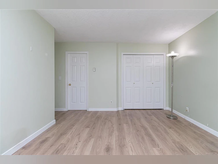 104-3900 Shelbourne Street, Saanich, BC, V8P 4H8 - 29