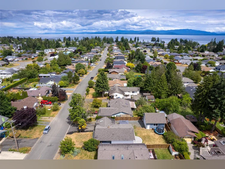 660 Phillips Street, Parksville, BC, V9P 1A8 - 49