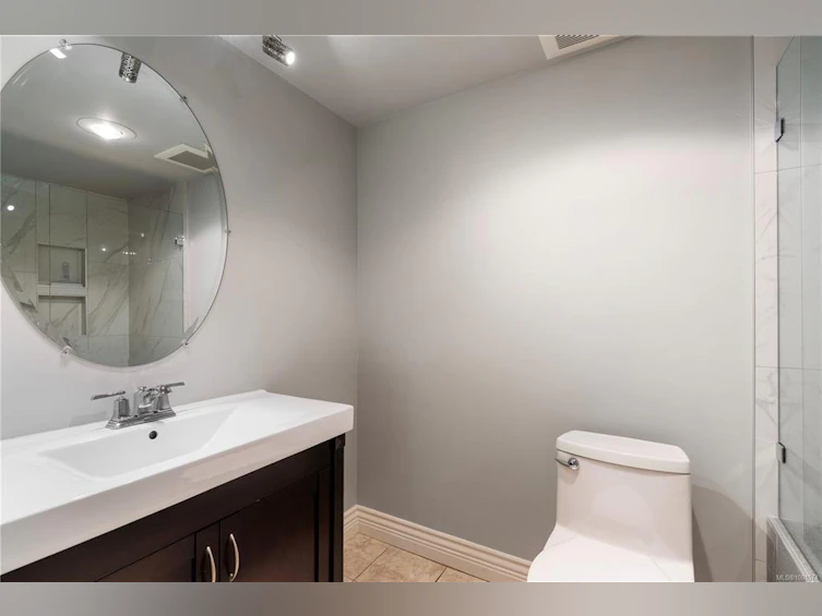 403-190 W Gorge Road, Saanich, BC, V9A 1M4 - 15