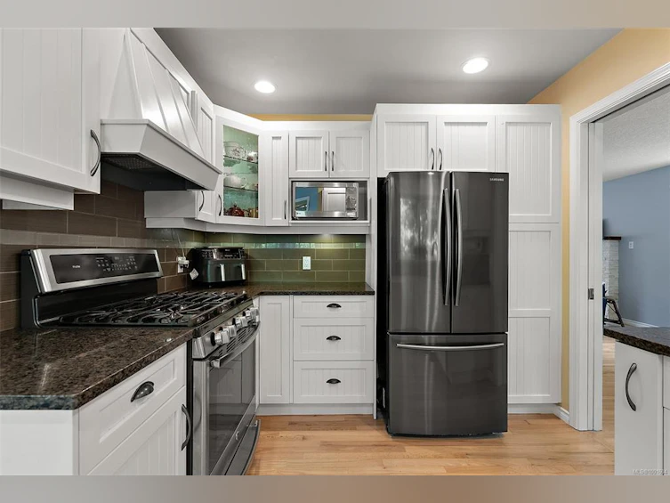 2287 Meadow Vale Drive, View Royal, BC, V9B 6J2 - 11