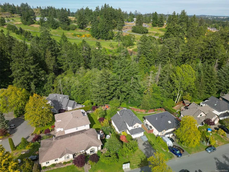 2287 Meadow Vale Drive, View Royal, BC, V9B 6J2 - 33