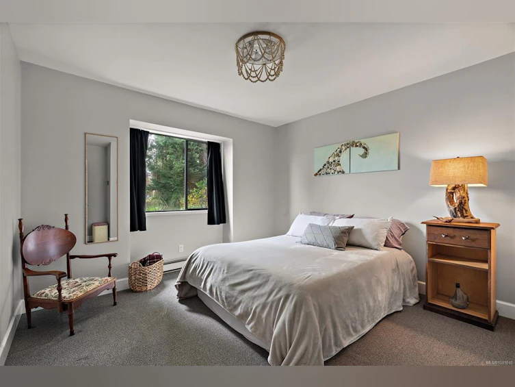 2066 Mctavish Road, North Saanich, BC, V8L 1E2 - 20