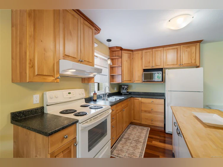 2460 Joanne Drive, Campbell River, BC, V9H 1V7 - 12
