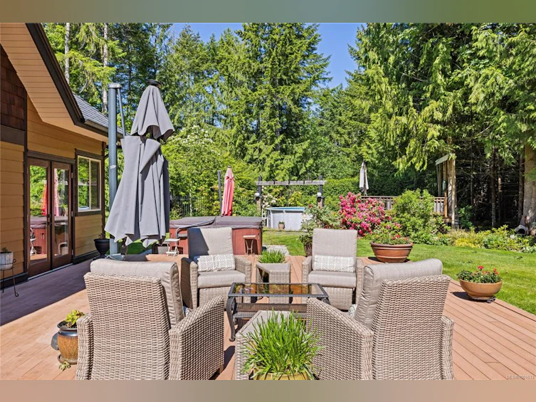 1845 Ashling Road, Qualicum Beach, BC, V9K 2V1 - 53