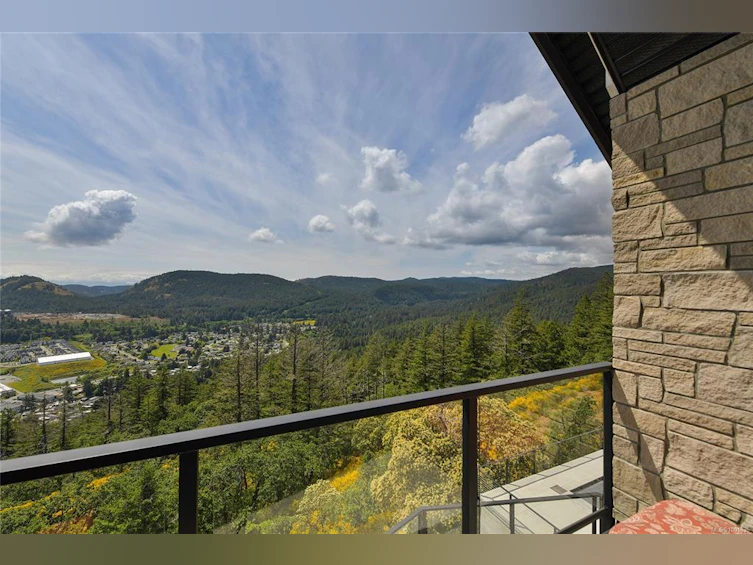 2025 Pinehurst Terrace, Langford, BC, V9B 3S3 - 40