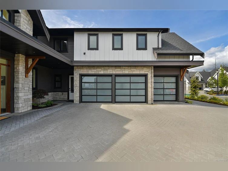 2025 Pinehurst Terrace, Langford, BC, V9B 3S3 - 80