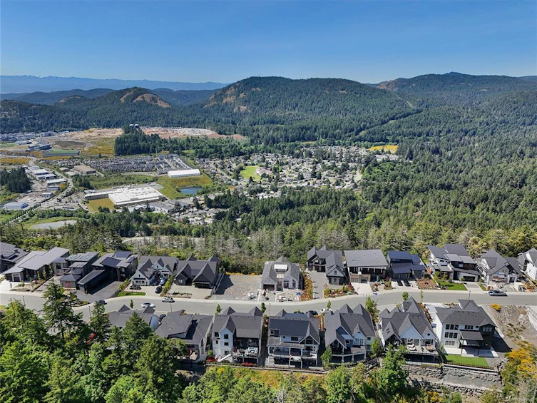 2025 Pinehurst Terrace, Langford, BC, V9B 3S3 - 87
