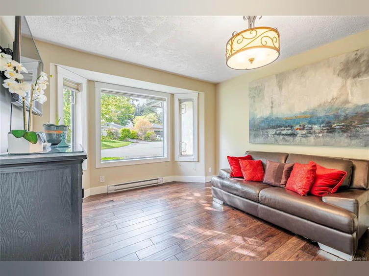 3979 Blue Ridge Place, Saanich, BC, V8Z 2V3 - 14